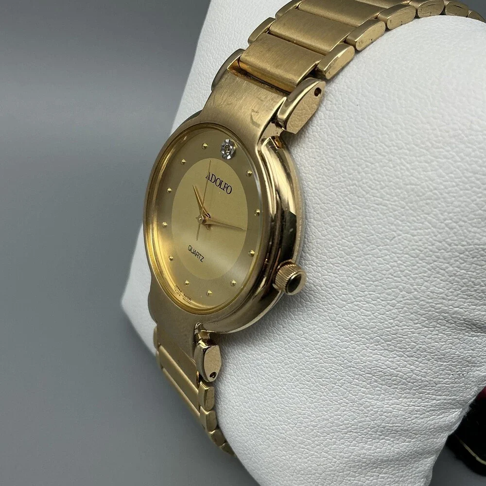 Adolfo Womens Watch 30mm Gold Tone Round Dial 001-6L32 New Battery 7.25